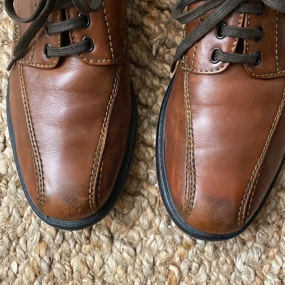 Clarks Lace Up Oxford Mens 11 Brown Leather Loafer Shoes classic Casual comfort